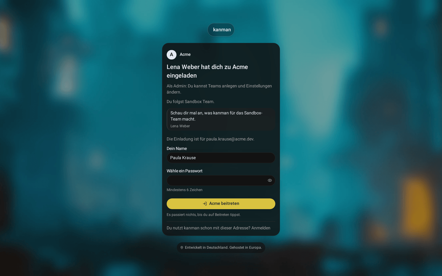 Die Seite zum Beitreten: Marco hat dich zu VIER eingeladen, die Rolle, das Team, dem du folgst, die Notiz und Felder für Name und Passwort mit dem Button VIER beitreten (Desktop)